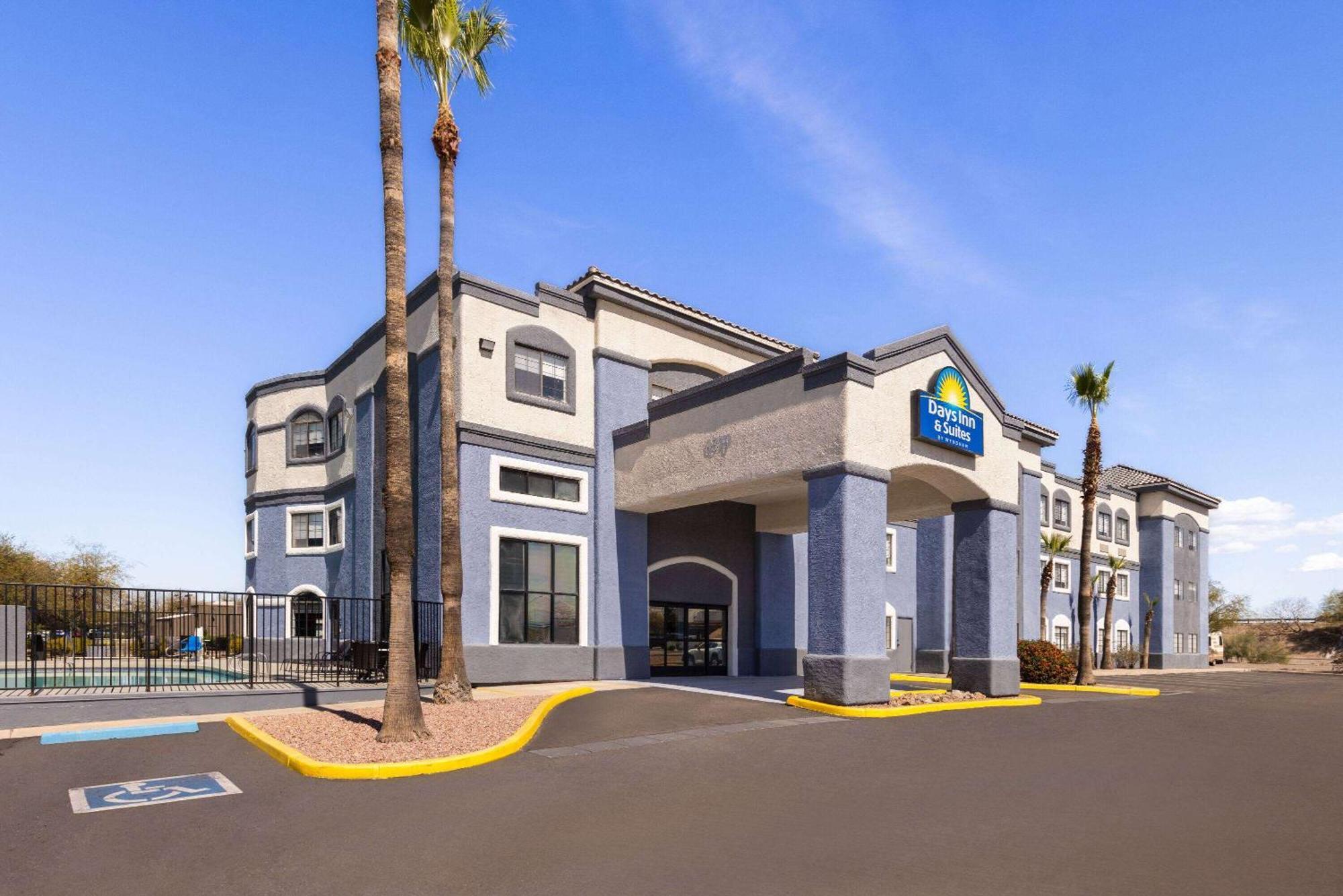 Days Inn & Suites By Wyndham Tucson/Marana Buitenkant foto