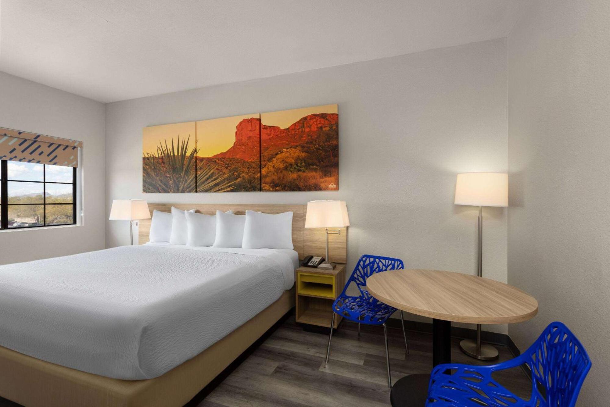 Days Inn & Suites By Wyndham Tucson/Marana Buitenkant foto